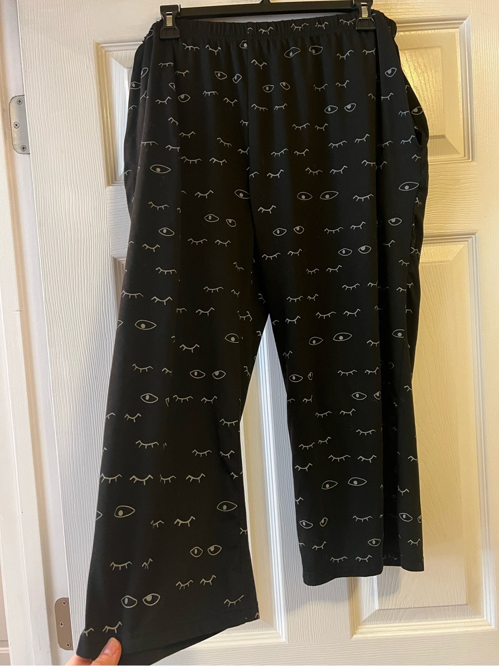 Like new! Super soft 'Let Me Sleep' Pajama Set. Size XL. - Picture 7 of 9